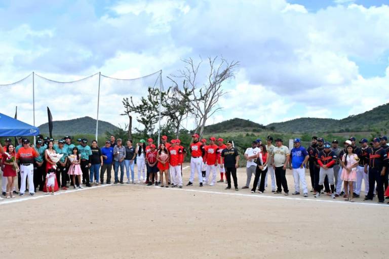 ¡Con todos los poderes! Regresa la Liga de Beisbol Campesina Centro a la acción