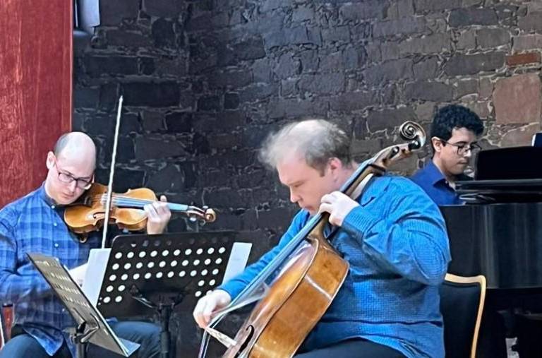 Interpretarán obras de Schubert y Brahms el Trío Campbell, Sagaydo, Arriaga
