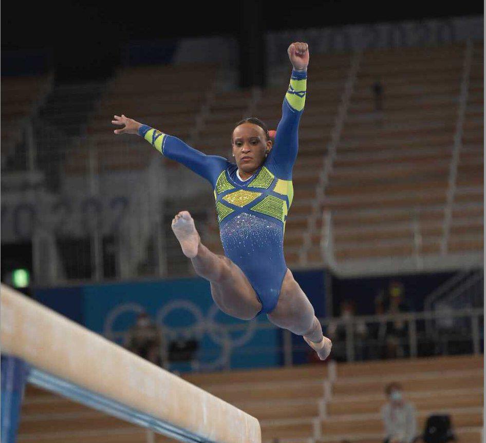 $!Sunisa Lee es la reina de la gimnasia artística en Tokio 2020; brasileña Rebeca Andrade gana la plata
