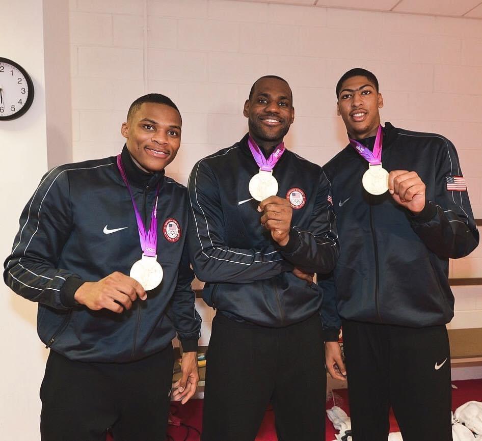 $!Los Lakers reúnen a Russell Westbrook con LeBron James y Anthony Davis