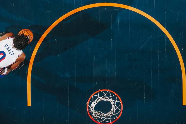 Un Maxey magistral le regala una vida extra a los Sixers