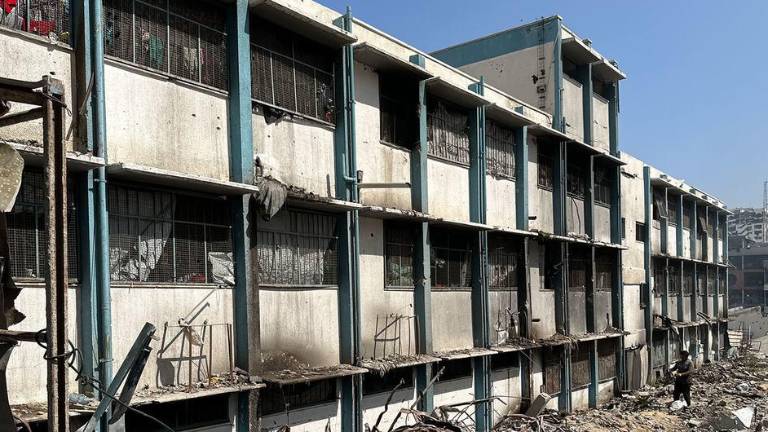 Refugio destruido de la Agencia de la ONU para los Refugiados Palestinos (UNRWA).