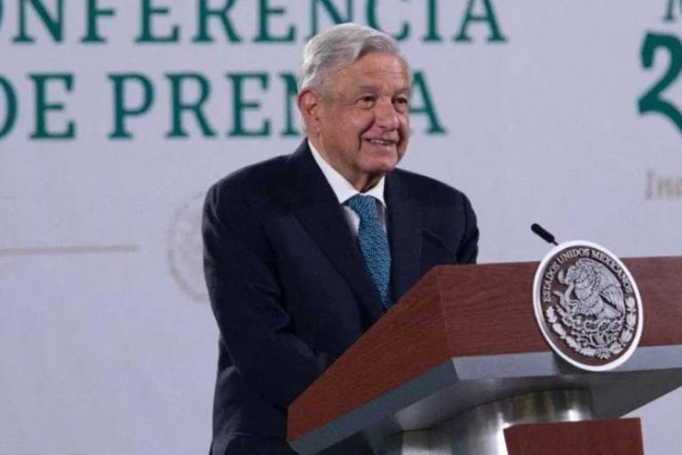 ‘Todos cometemos errores’, dice AMLO de Silvano. Quería Ejército en Aguililla, se tuvo una reunión