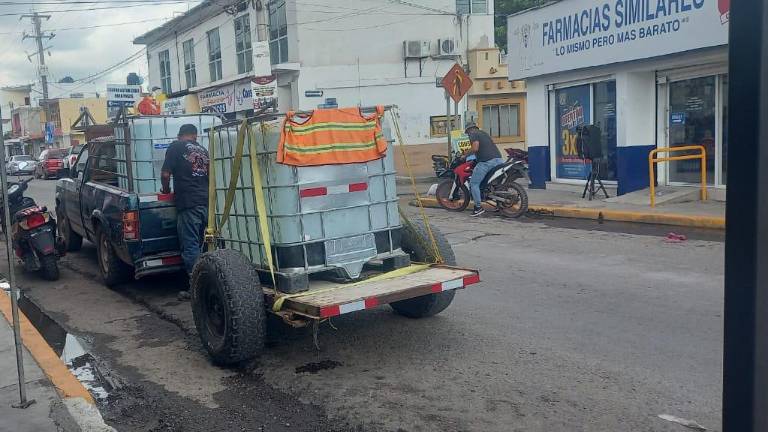 Las lluvias del lunes y martes pudieron hacer que el agua pluvial fuera aprovechada y evitar con ello la compra de tinacos.