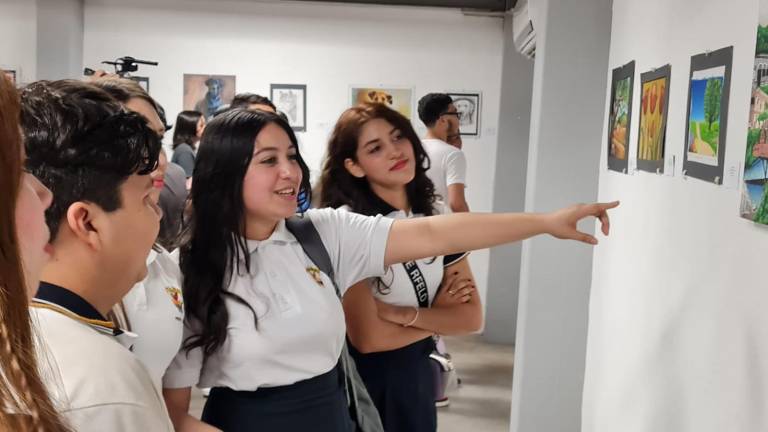 En la Galería de Arte Frida Kahlo se exhiben 28 obras creadas por
