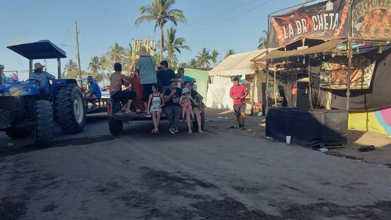 Lo que se hizo o dijo en las playas de Las Cabras, se quedó en las playas de Las Cabras.