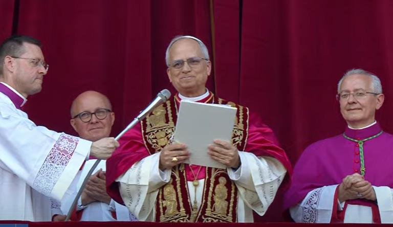 ‘Un saludo a mi Diócesis de Perú, dice el Papa Leon XIV en español
