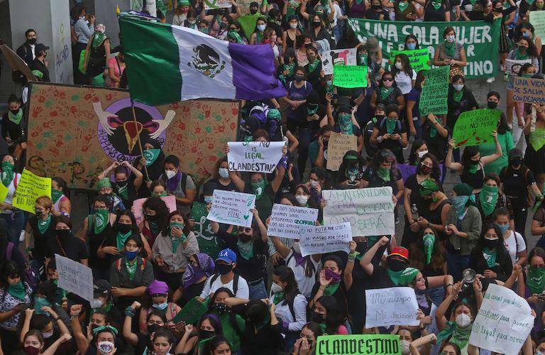 ¿Qué implicaciones tiene a nivel nacional declarar inconstitucional la penalización del aborto?