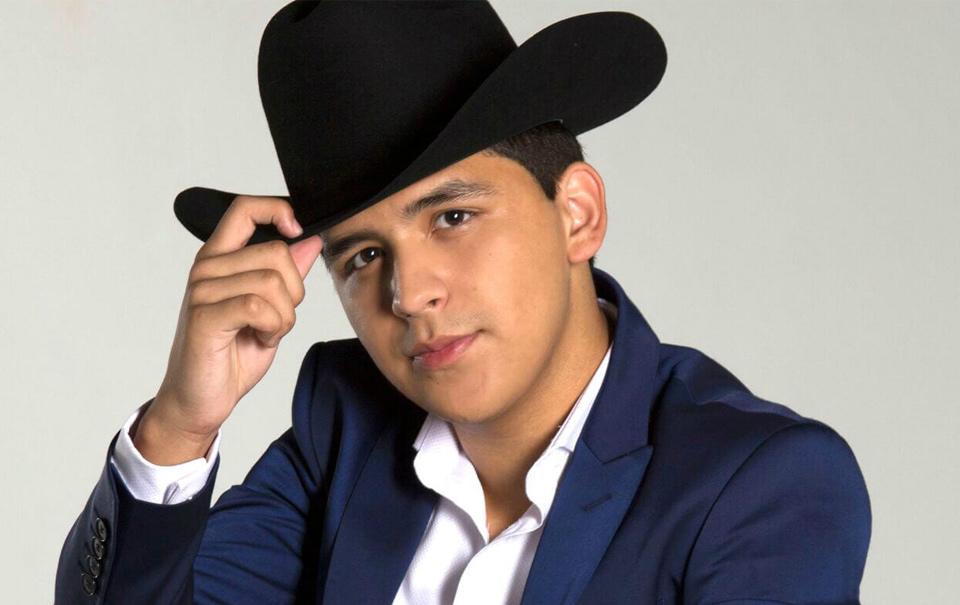 $!Vive Christian Nodal una evolución importante en su carrera musical