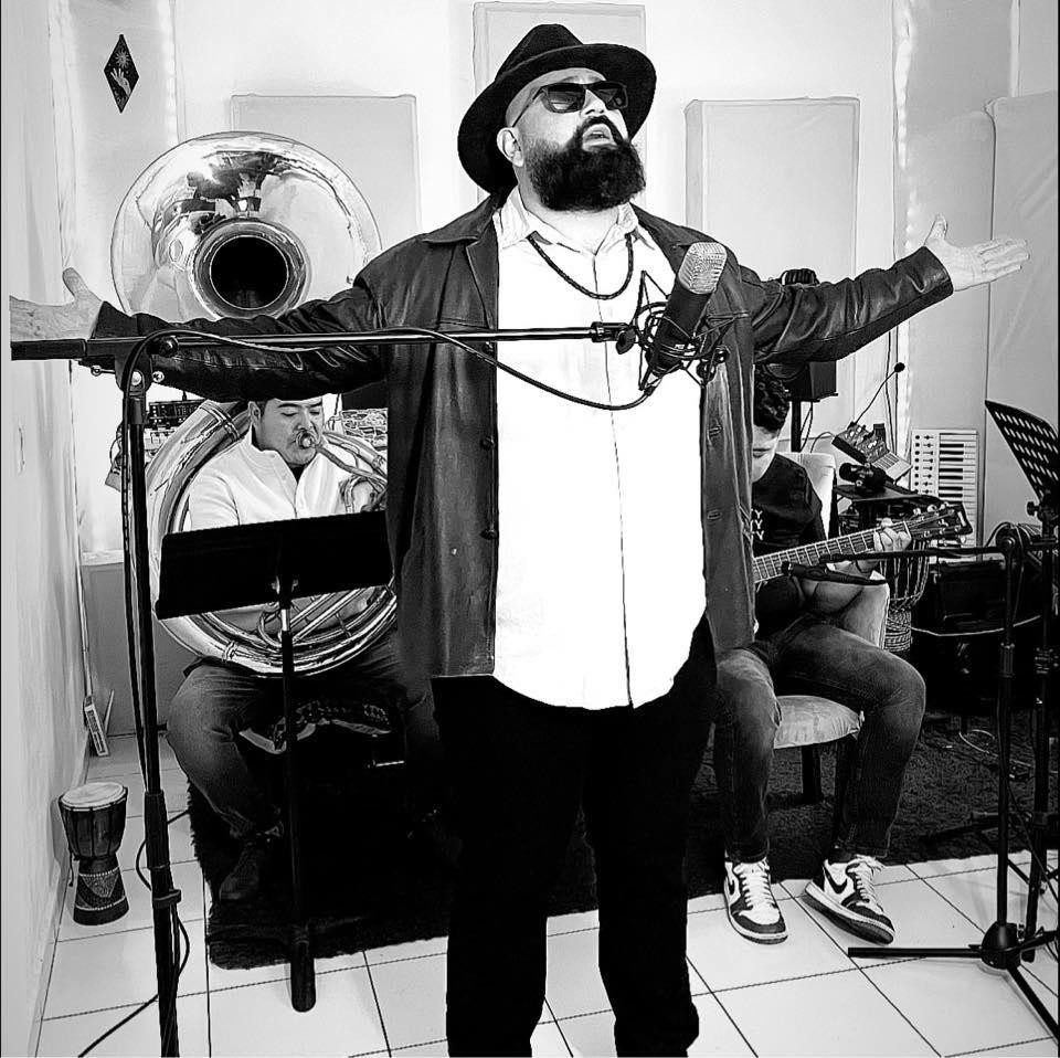 $!Echegaray prepara el lanzamiento de las melodías Piel Canela y Kumbala.