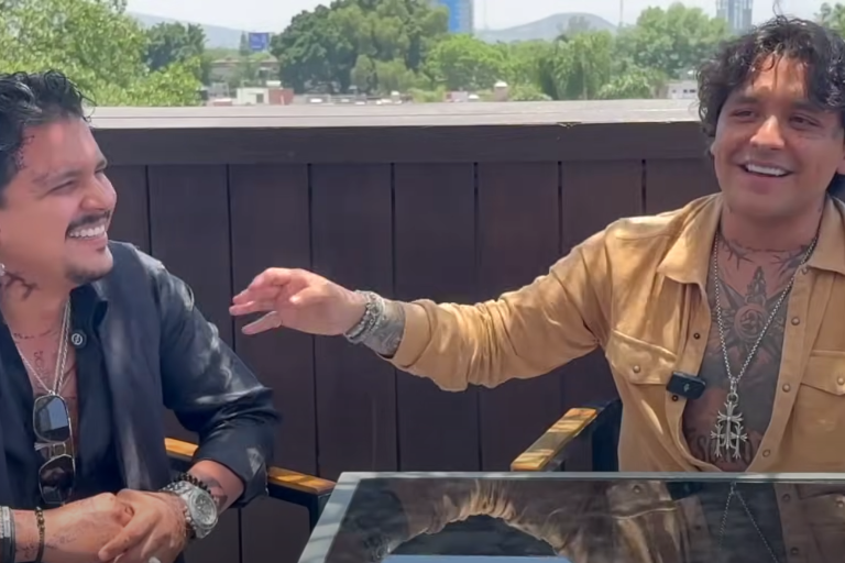 Conoce Christian Nodal a su doble, oriundo de Aguascalientes