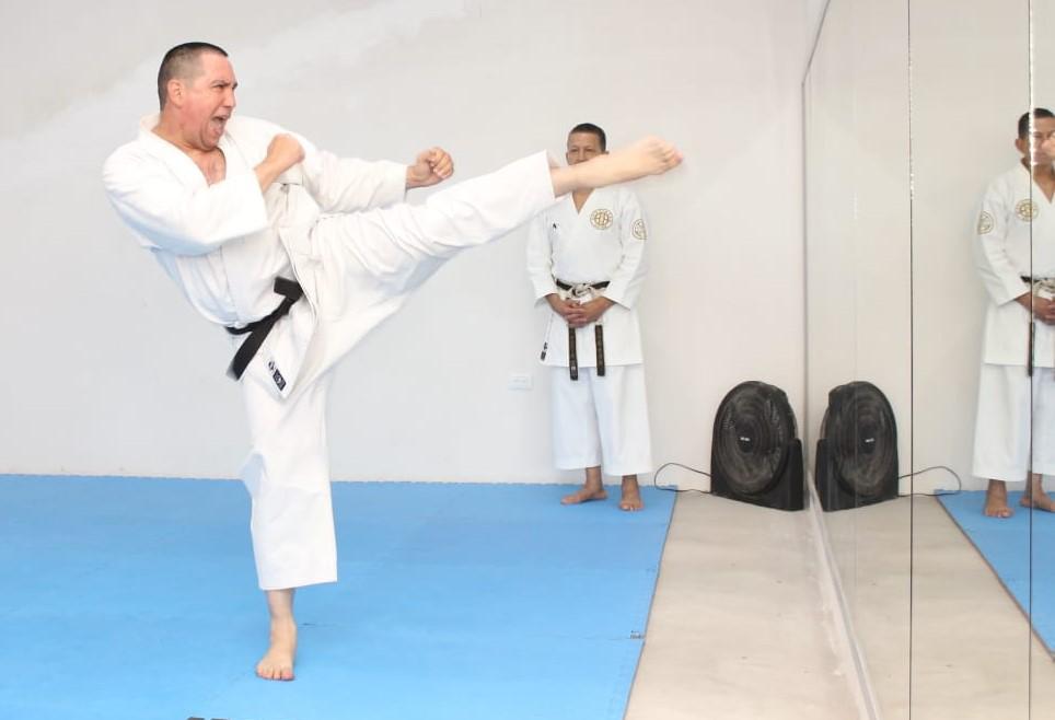 $!Luis Alberto Bojórquez llega al sexto dan, en karate do