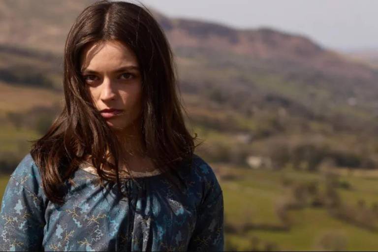 Publican adelanto de la película Emily: la imaginación detrás de Cumbres borrascosas