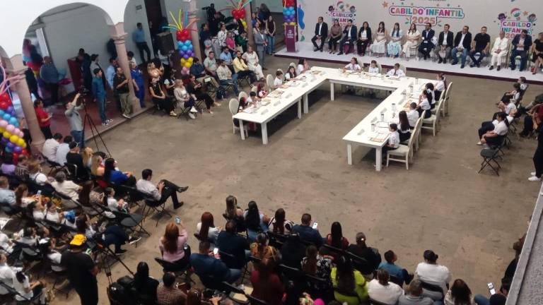 Sesión del Cabildo Infantil de Culiacán.