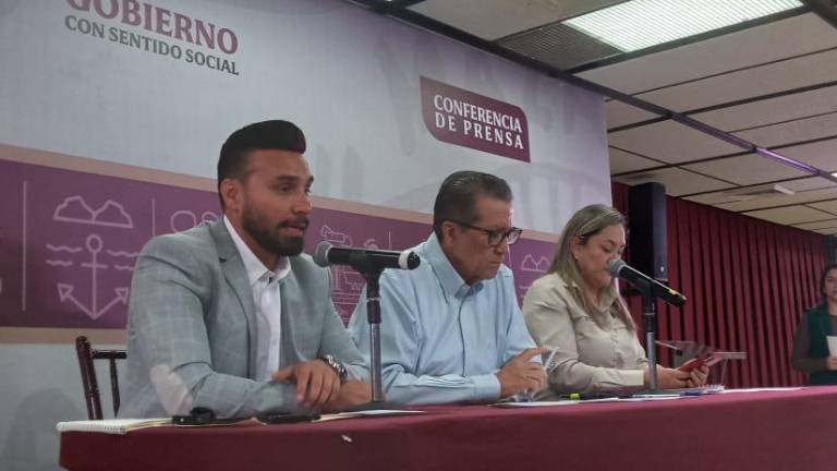 Julio Cascajares da pormenores de la Clase Masiva de Boxeo.