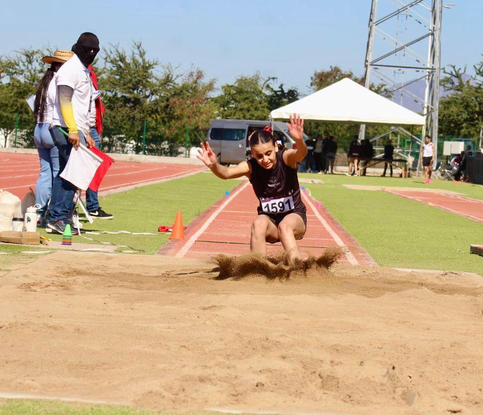 $!Brilla Mazatlán en el arranque del estatal de atletismo
