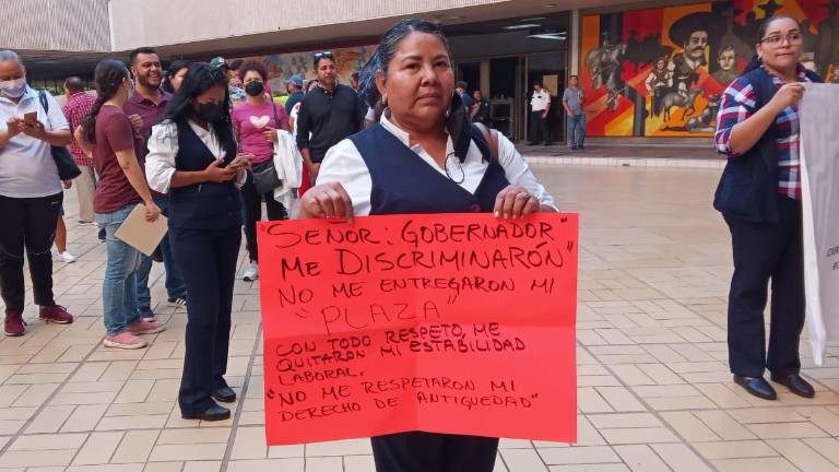 Manifestación de personal de Salud en Palacio de Gobierno.