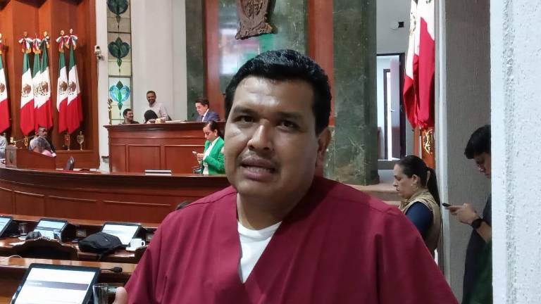 El Diputado Martín Vega es originario de Capomos y pertenece al grupo originario Yoreme.