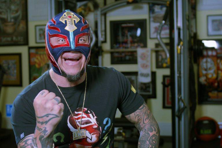 Rey Mysterio debuta como actor en Netflix en serie sobre la lucha libre mexicana