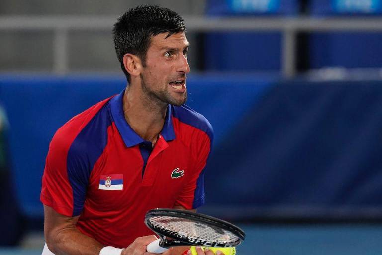 Djokovic criticó a Biles por su salud mental. Hoy exhibe furia y descontrol