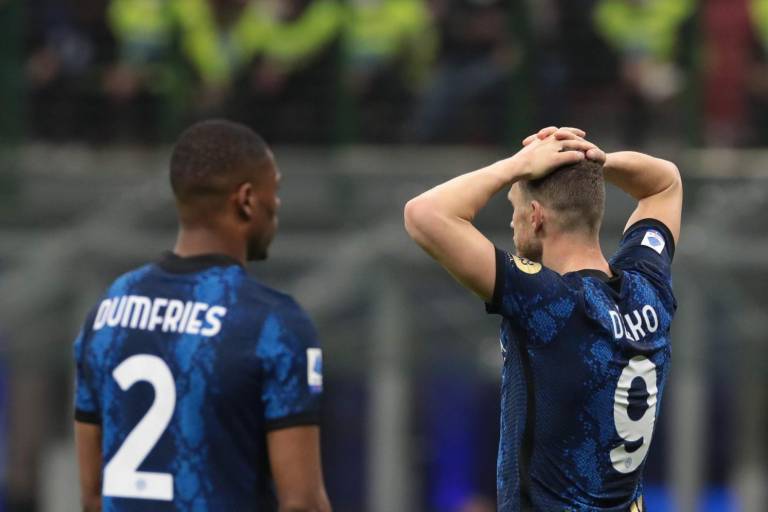 El Sassuolo sorprende al Inter por 2-0 en San Siro