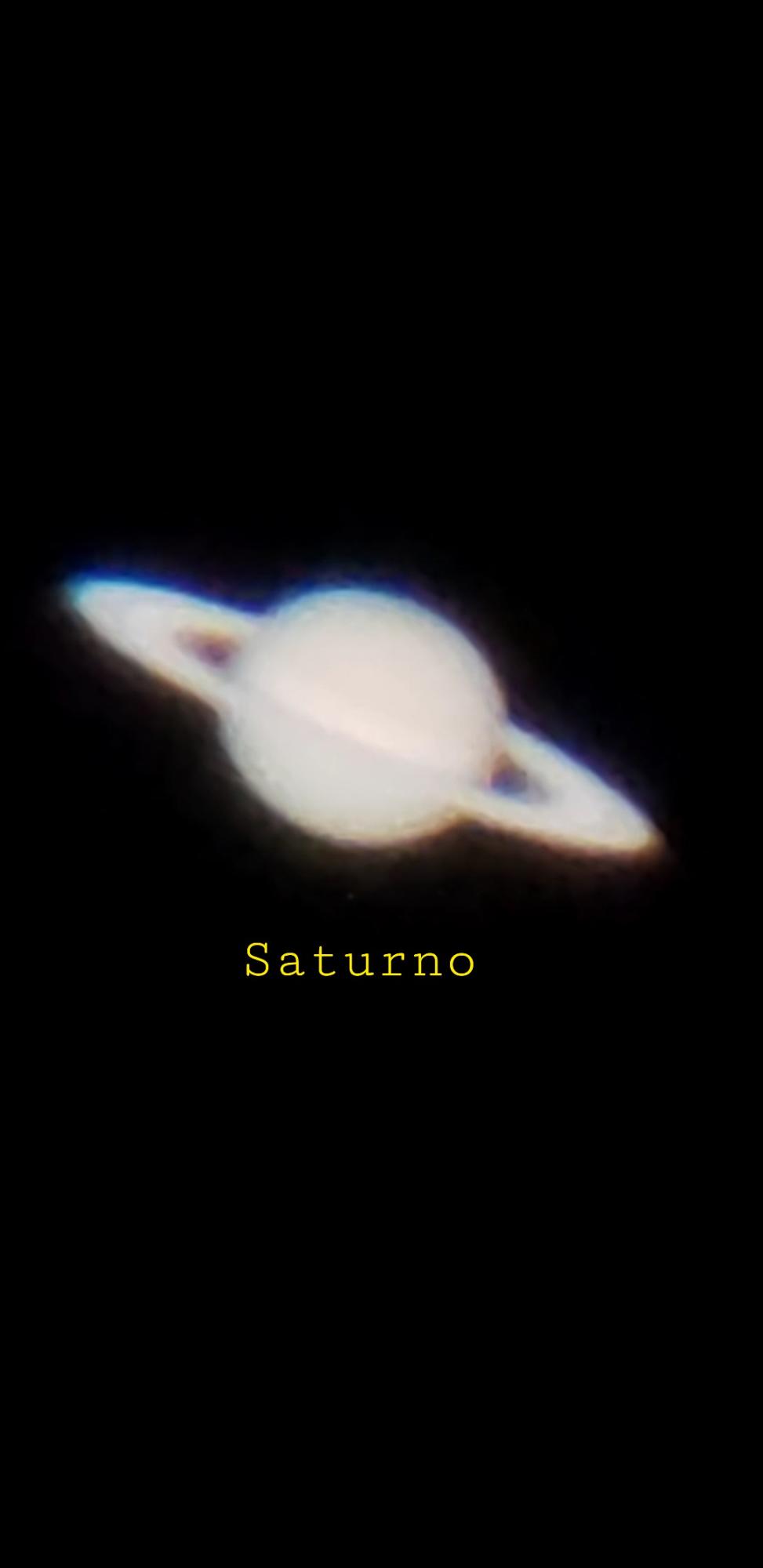 $!‘El Petas’ buscaba al conejo de la luna y se enamoró del universo