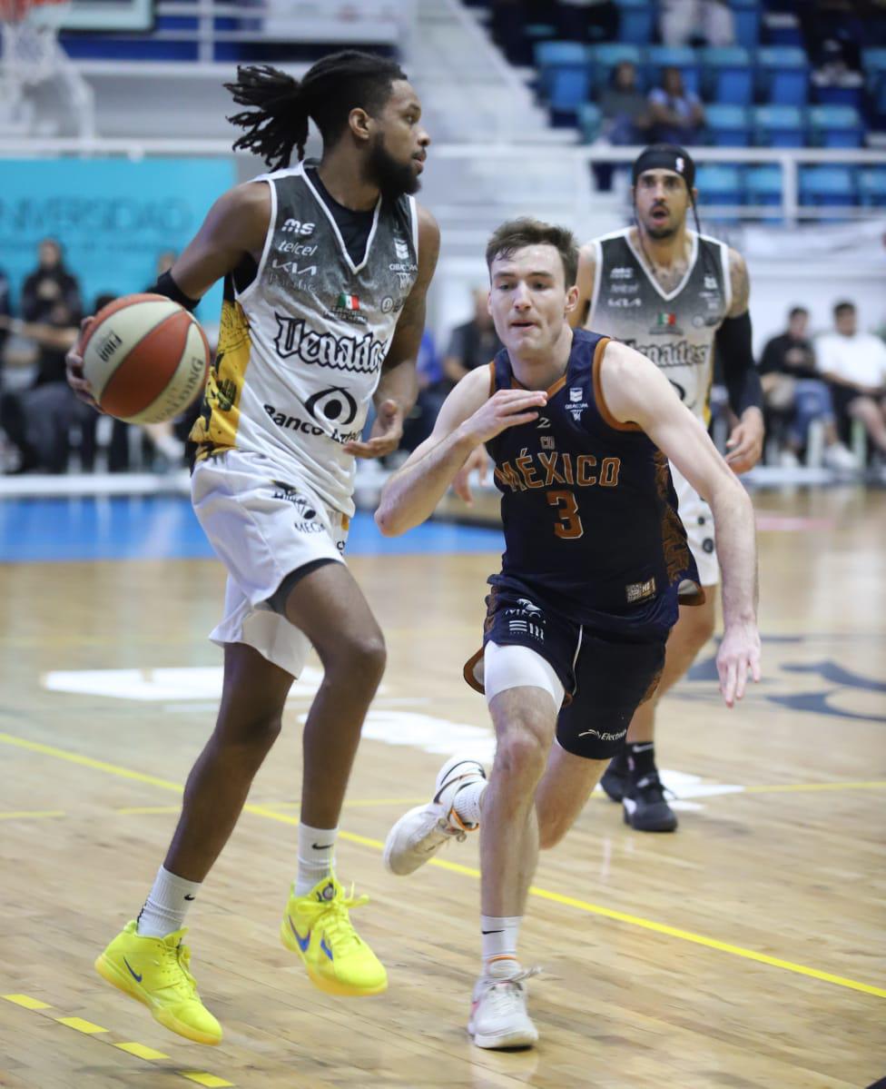 $!Ángeles le saca la escoba en casa a Venados Basketball