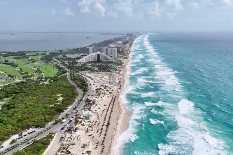 Al rescate del Caribe mexicano: proponen leyes para frenar impacto ambiental del avance inmobiliario en Quintana Roo