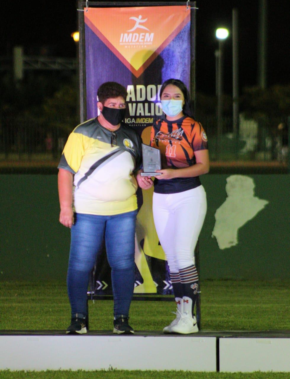$!La Liga de Softbol Municipal define a sus invitados a playoffs