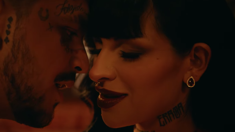 Nodal dedica el tema a su pareja Cazzu.
