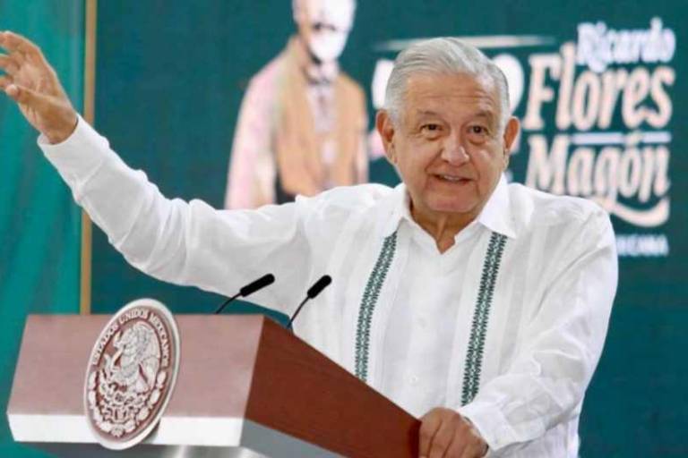 Ya no habrá tapados, responde AMLO, tras apoyo a titular de Segob