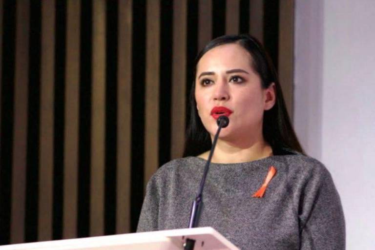 Sandra Cuevas, Alcaldesa suspendida de Cuauhtémoc, acuerda pago a policías, tomar terapia y ofrecer disculpa pública